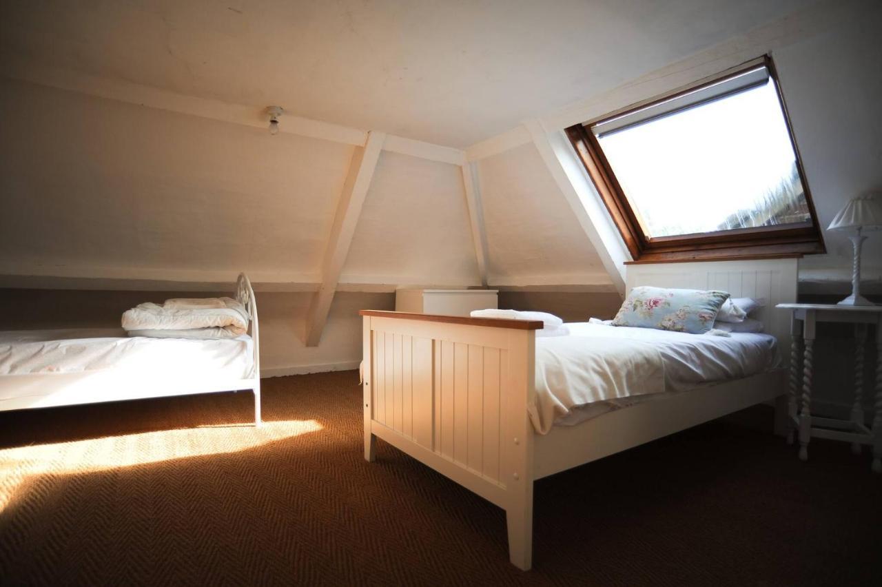 Manor House Moreton - Entire Holiday Home Дорчестър Екстериор снимка