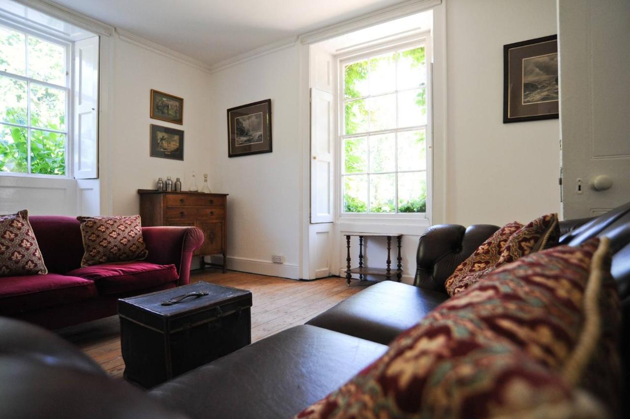 Manor House Moreton - Entire Holiday Home Дорчестър Екстериор снимка